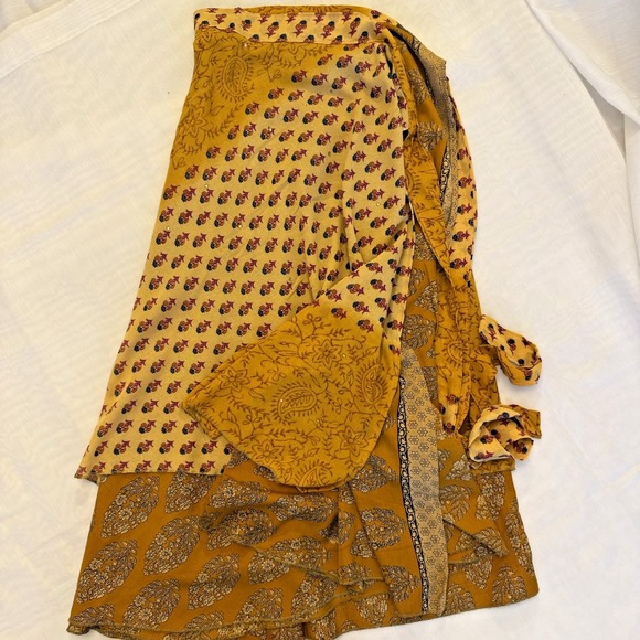 Earthbound Trading Company Sari Wrap Reversible Skirt 100% Silk One Size EUC - Picture 5 of 12